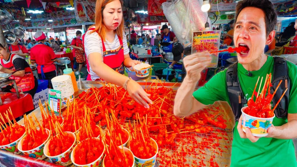 Thai Street Food Tour!! 🇹🇭 BEST FOOD at Chatuchak Weekend Market, Bangkok!